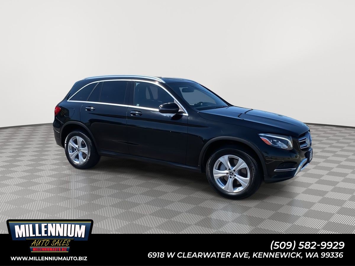 Used 2018 Mercedes-Benz GLC 300 4MATIC image 1