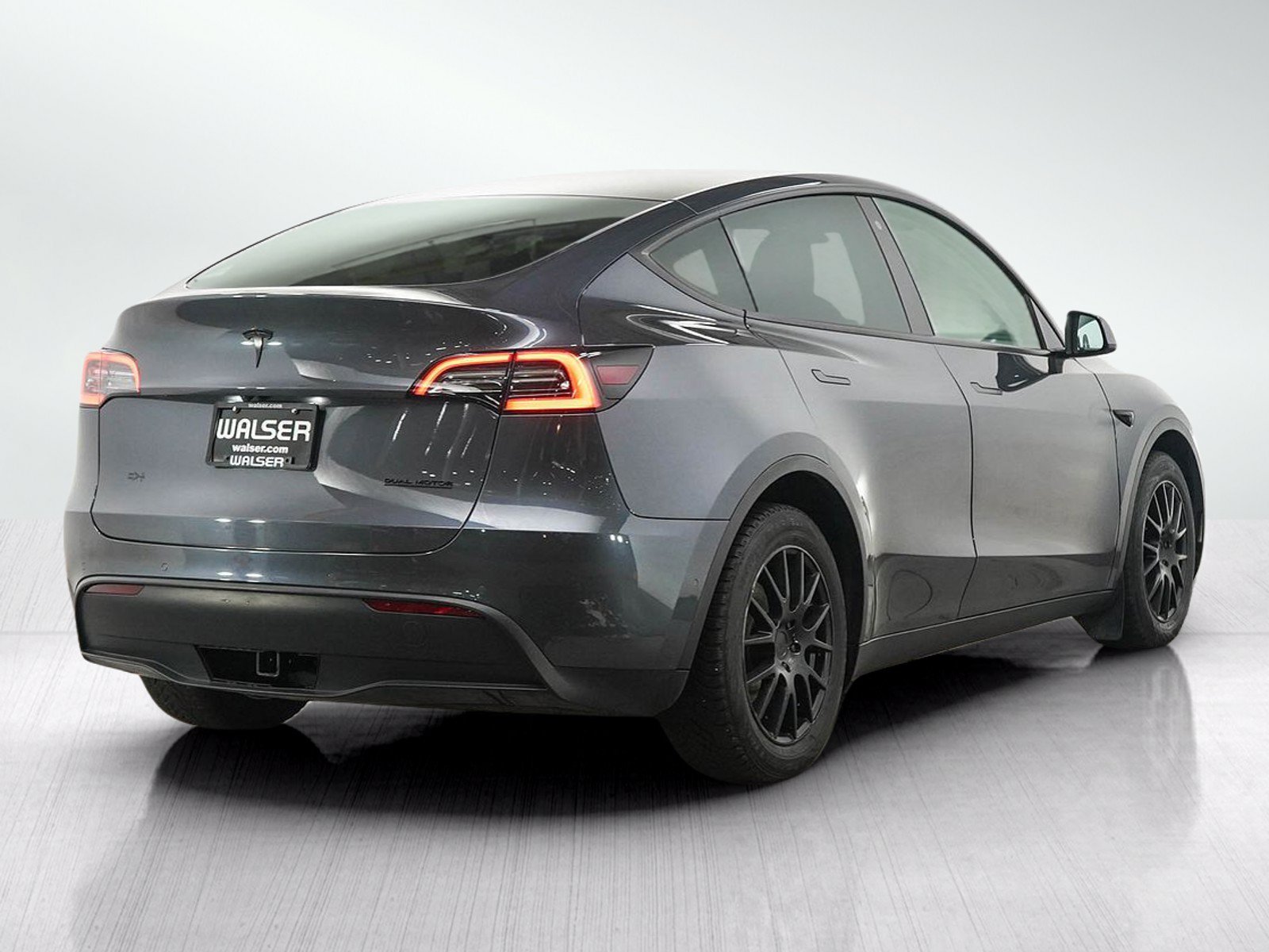 Used 2020 Tesla Model Y Long Range AWD/4WD image 5