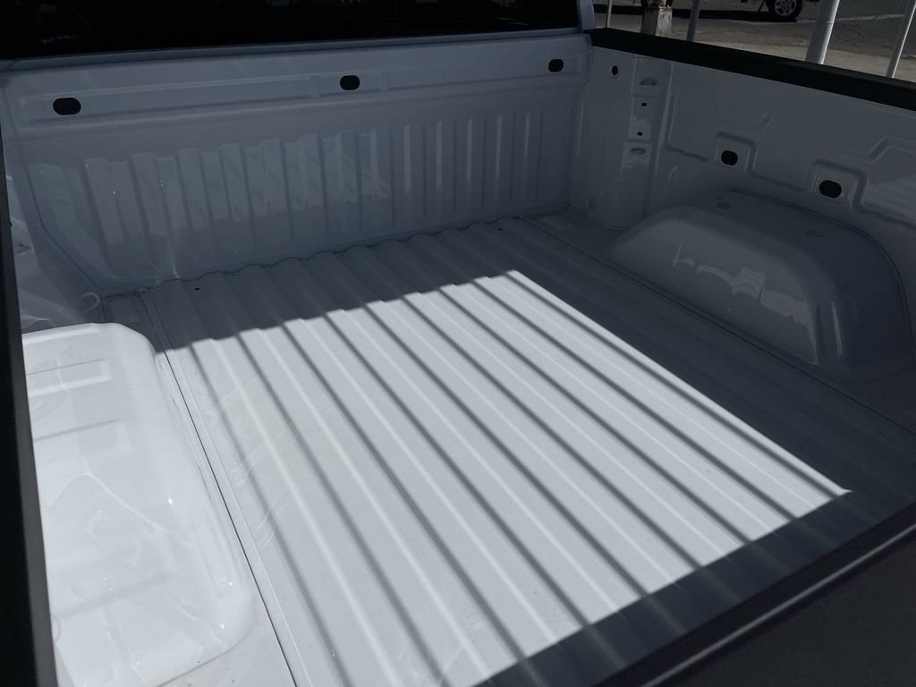 New 2026 GMC Sierra 1500 Pro w/ Graphite Edition image 24