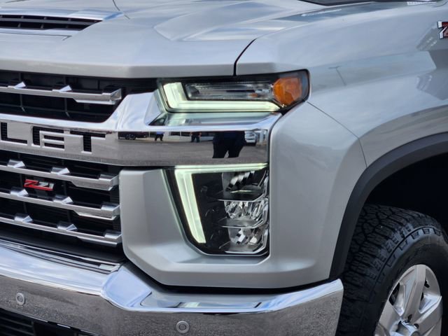 Used 2023 Chevrolet Silverado 2500 LTZ w/ LTZ Plus Package AWD/4WD image 7