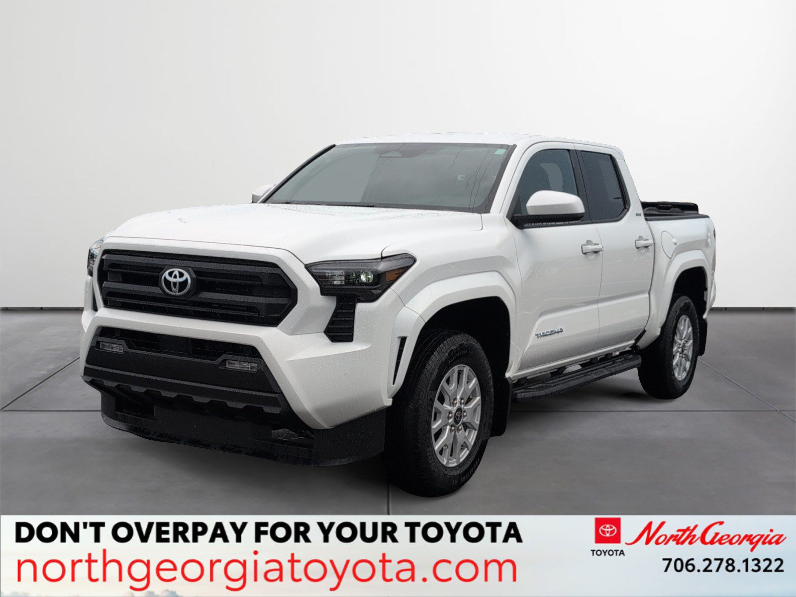 Certified 2025 Toyota Tacoma SR5 AWD/4WD image 1