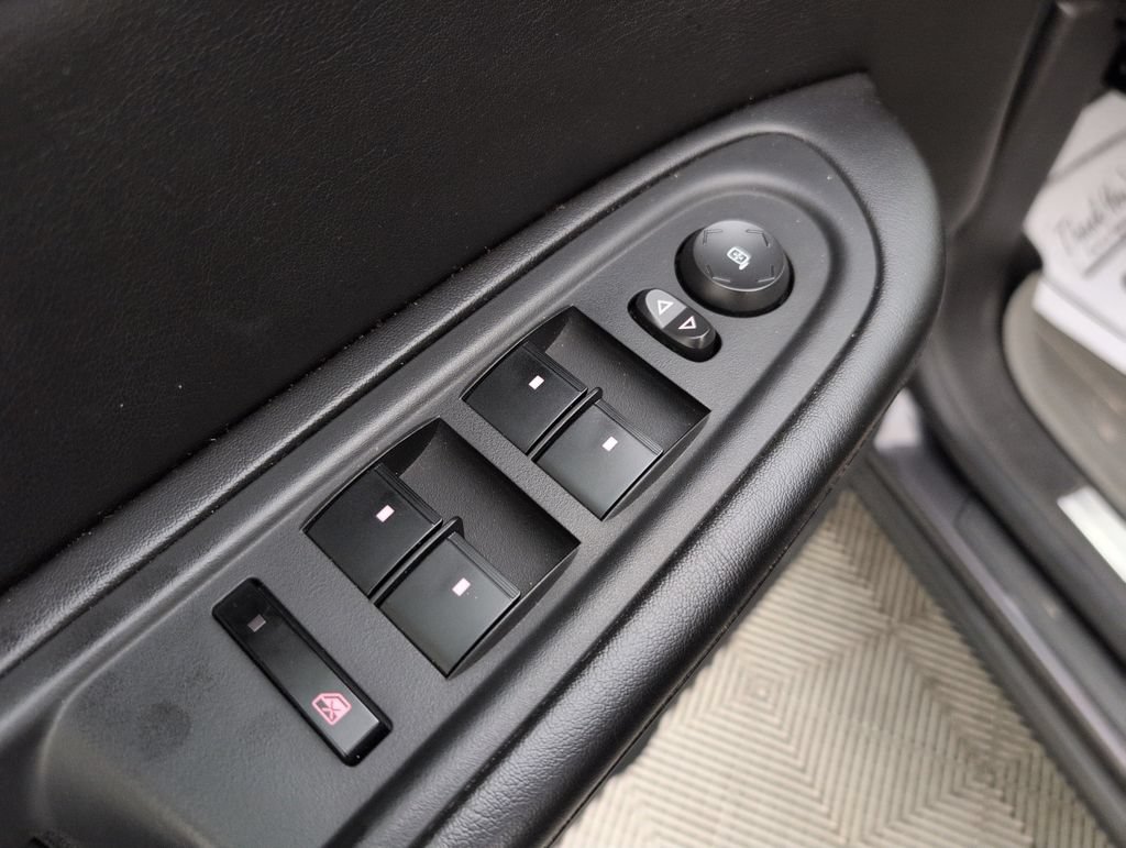 Used 2015 GMC Acadia SLT FWD image 31
