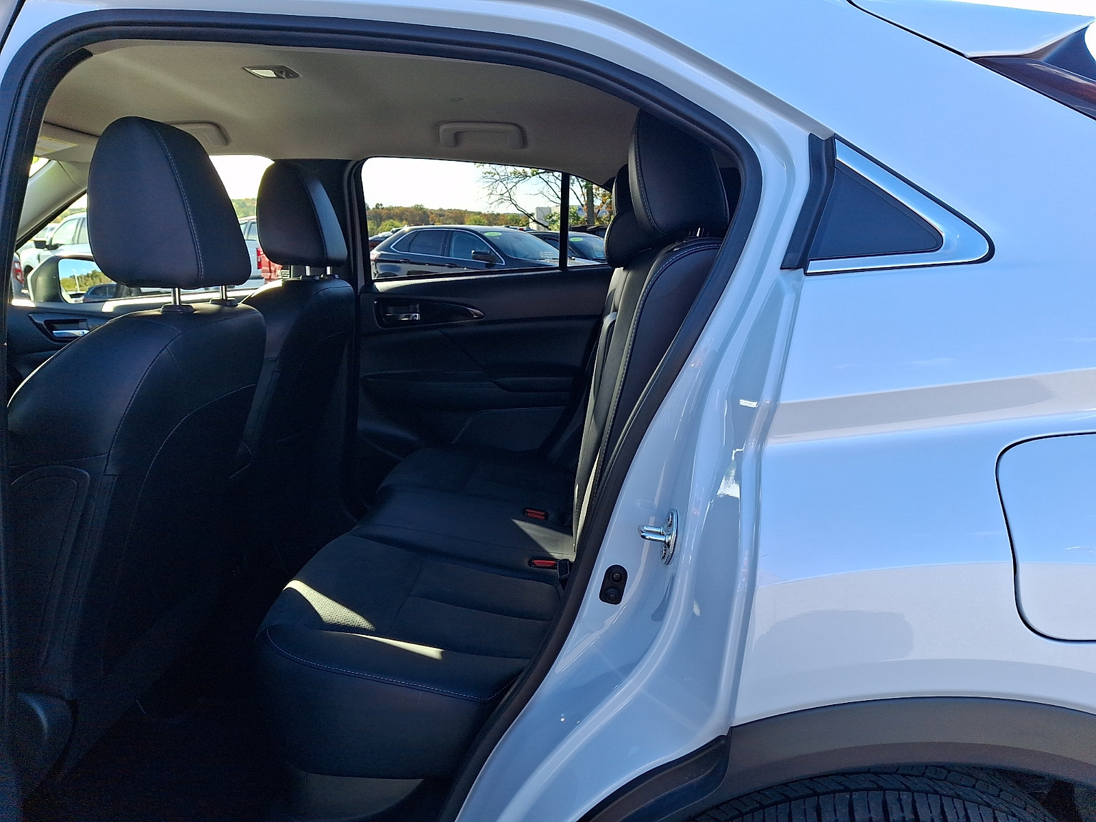 Used 2024 Mitsubishi Eclipse Cross SE AWD/4WD image 11