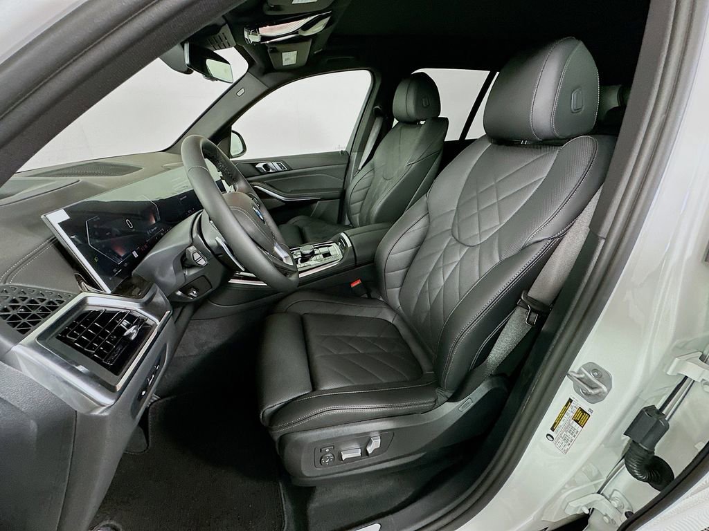 New 2026 BMW X5 sDrive40i w/ Premium Package image 16