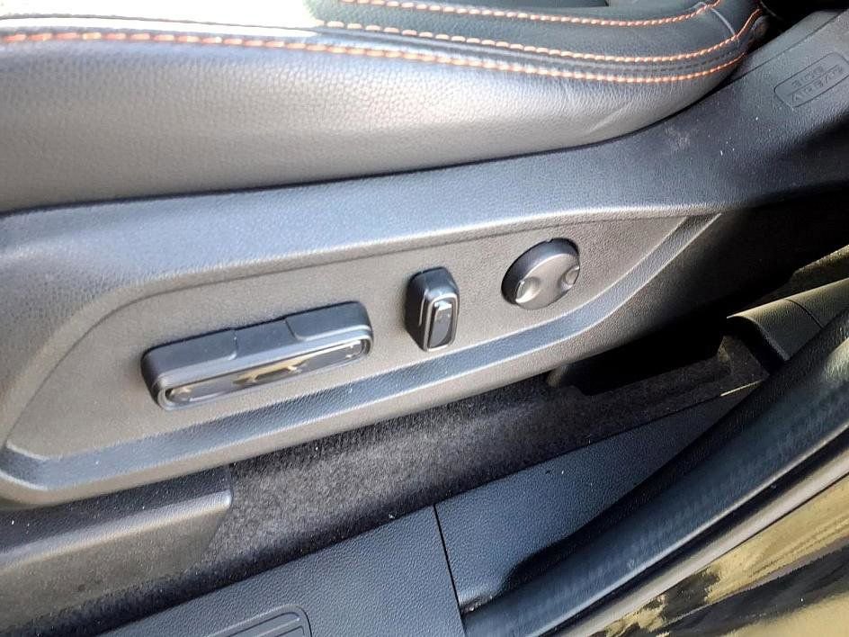 Used 2025 Honda Pilot TrailSport image 17