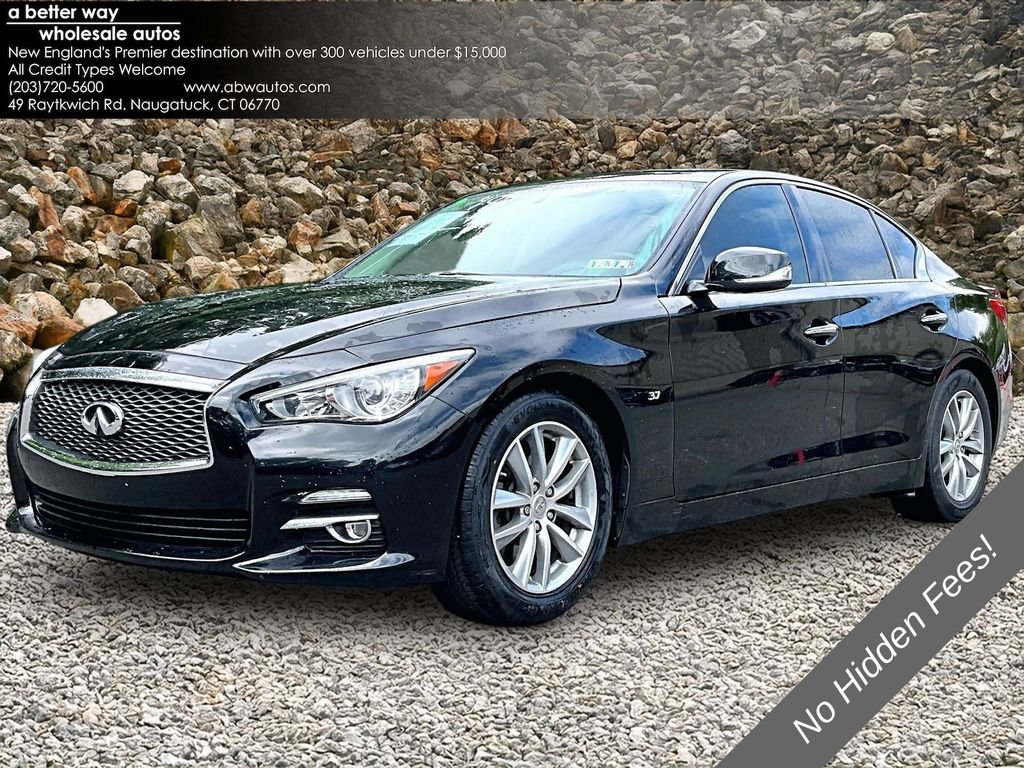 Used 2015 INFINITI Q50 Premium w/ Navigation Package RWD image 1