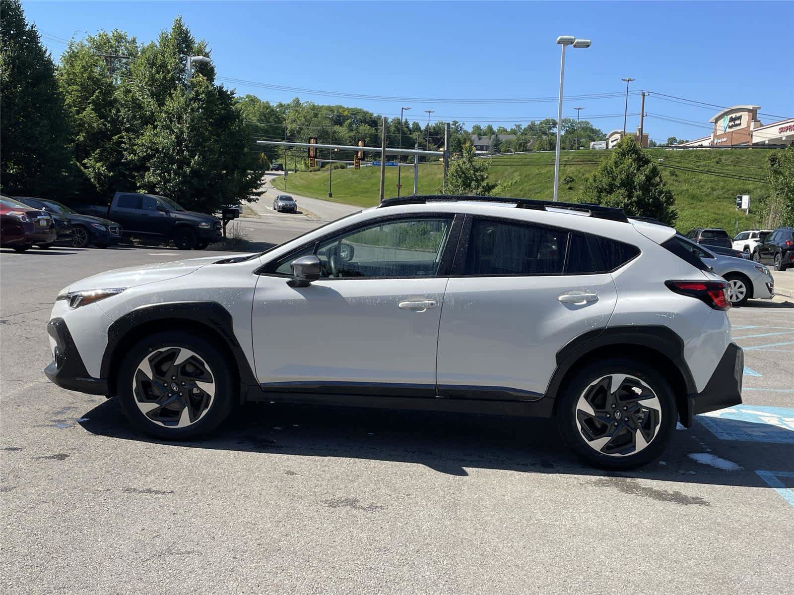 Certified 2024 Subaru Crosstrek 2.5i Limited AWD/4WD image 2