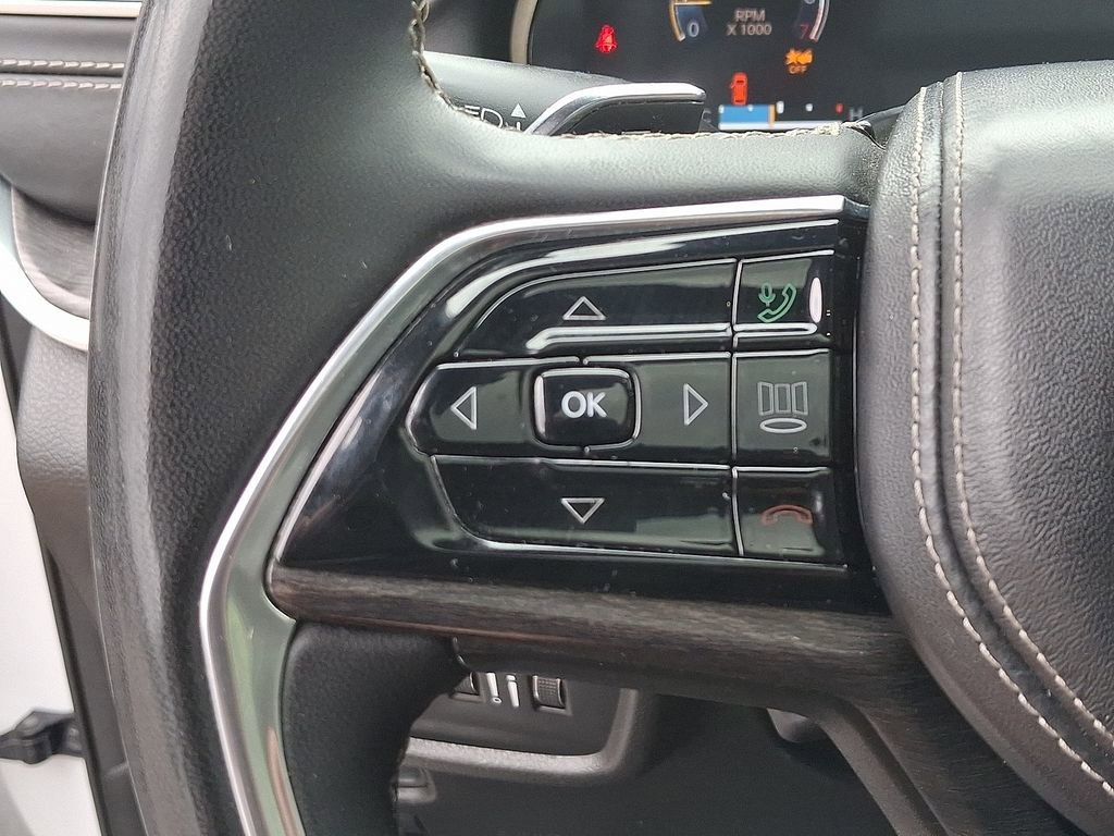 Used 2023 Jeep Grand Cherokee L Overland AWD/4WD image 23