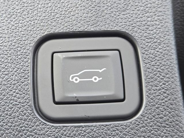 New 2026 Chevrolet Equinox EV LT image 5