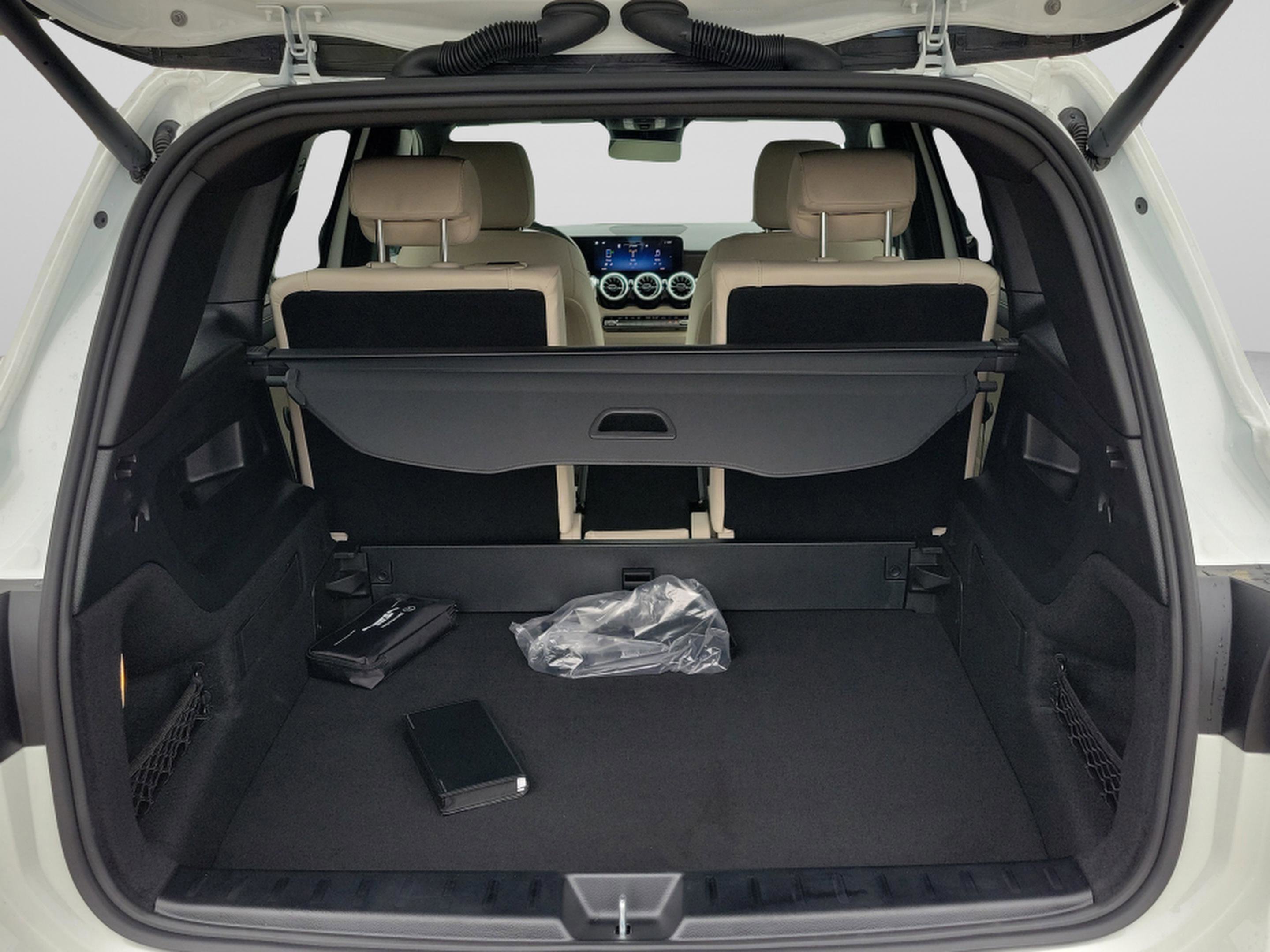 Certified 2026 Mercedes-Benz GLB 250 image 5