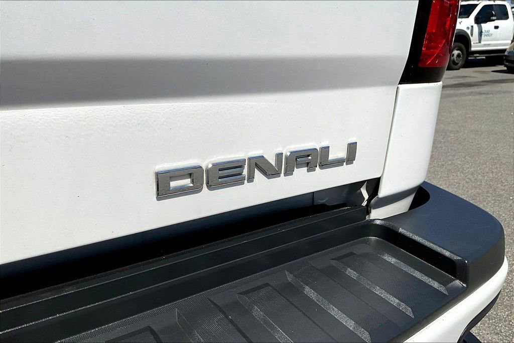 Used 2018 GMC Sierra 2500 Denali w/ Duramax Plus Package image 27