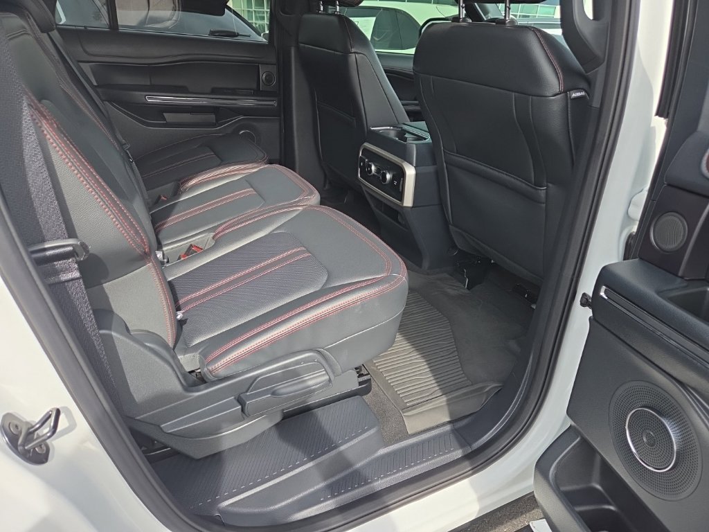 Certified 2024 Ford Expedition Max Limited AWD/4WD image 6