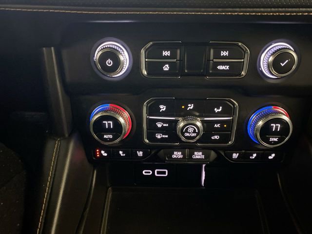 Used 2023 GMC Yukon AT4 w/ AT4 Premium Package AWD/4WD image 43