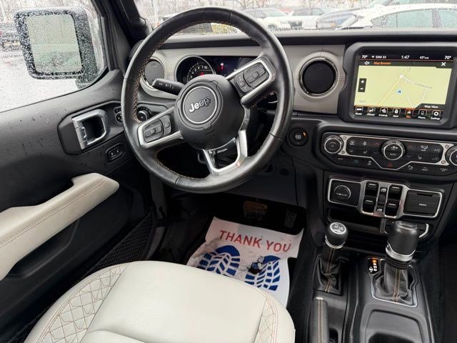 Used 2022 Jeep Wrangler Unlimited Sahara image 14