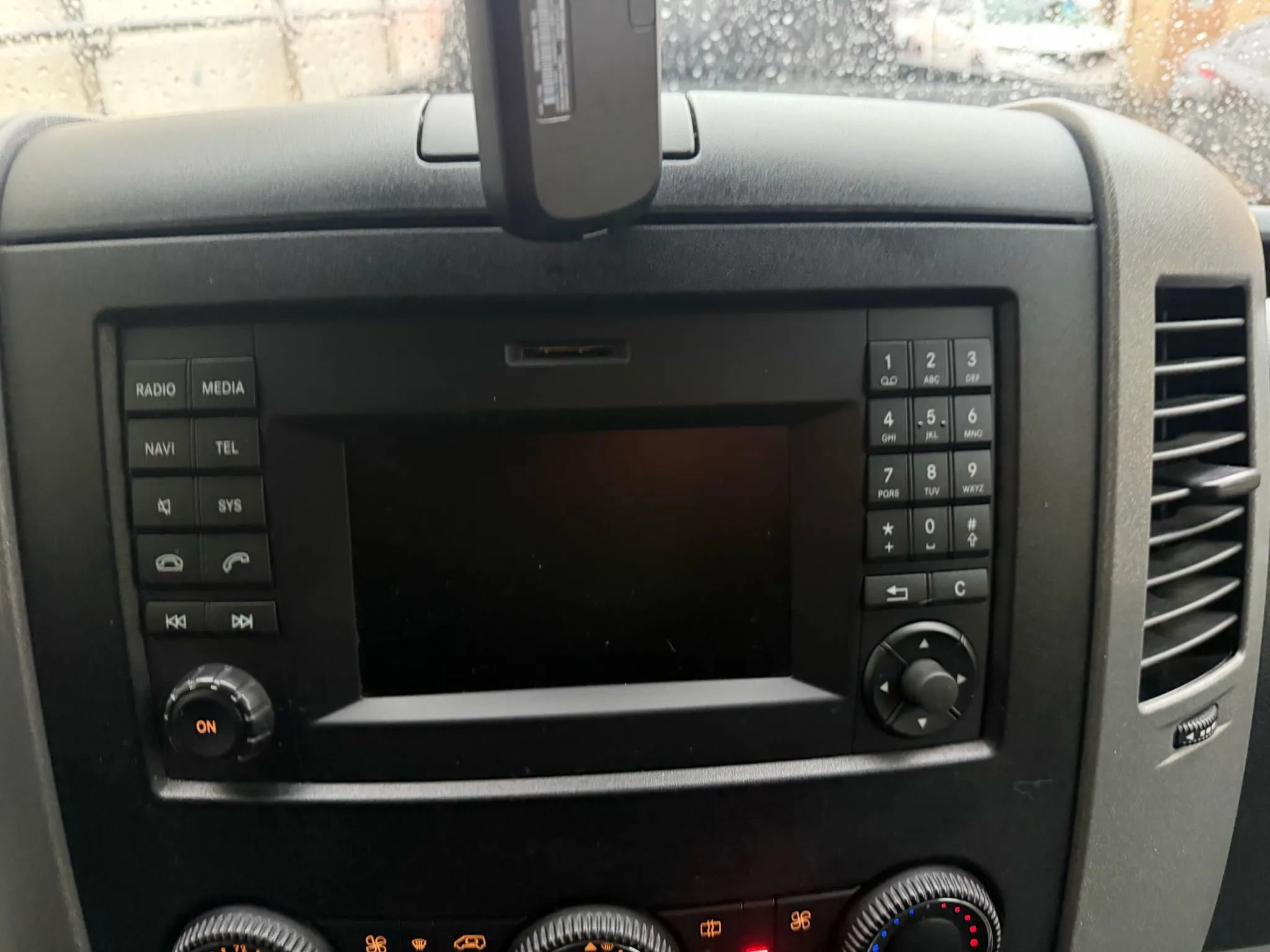 Used 2015 Mercedes-Benz Sprinter 2500 image 16