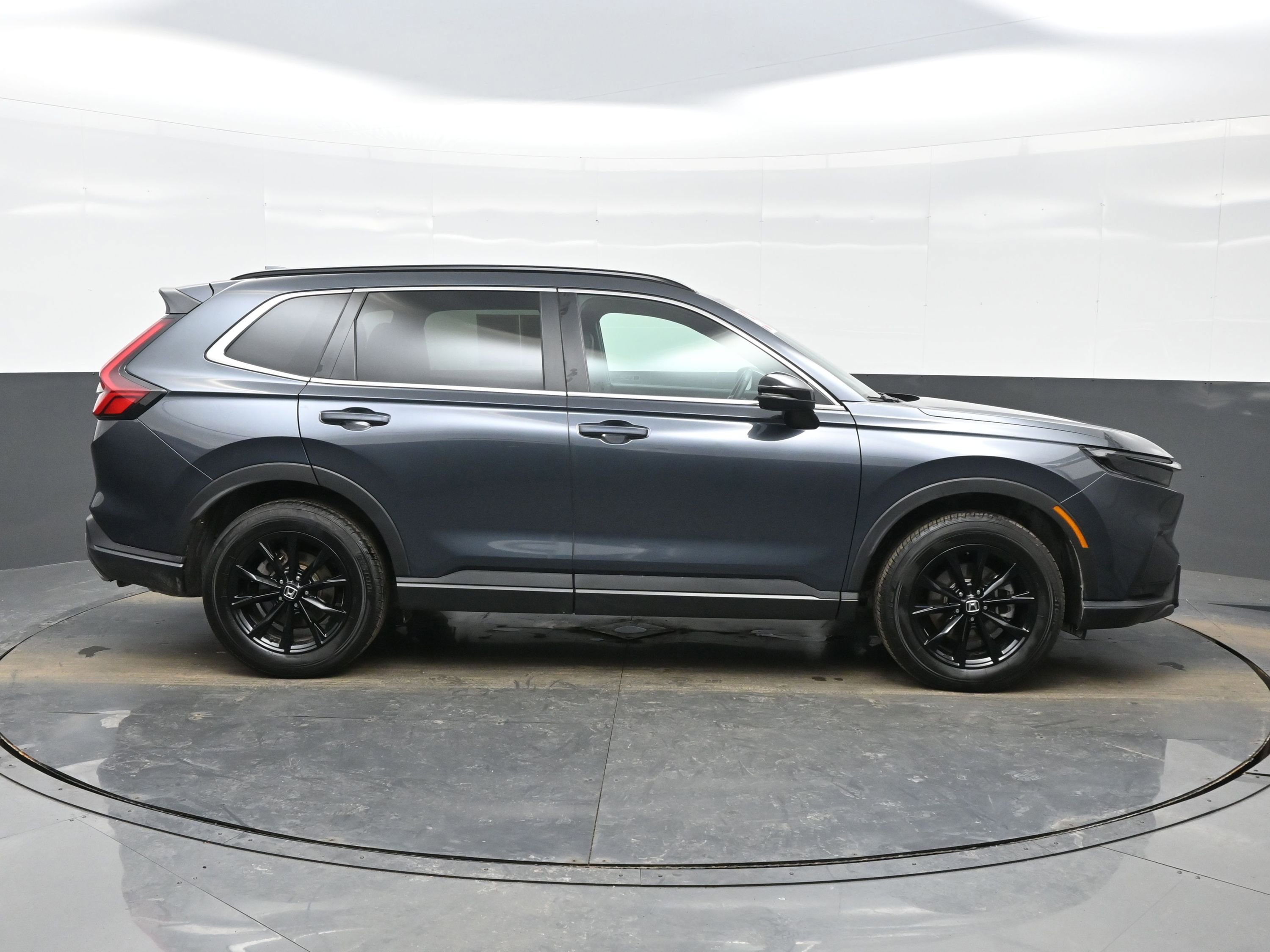 Used 2025 Honda CR-V Sport-L image 7