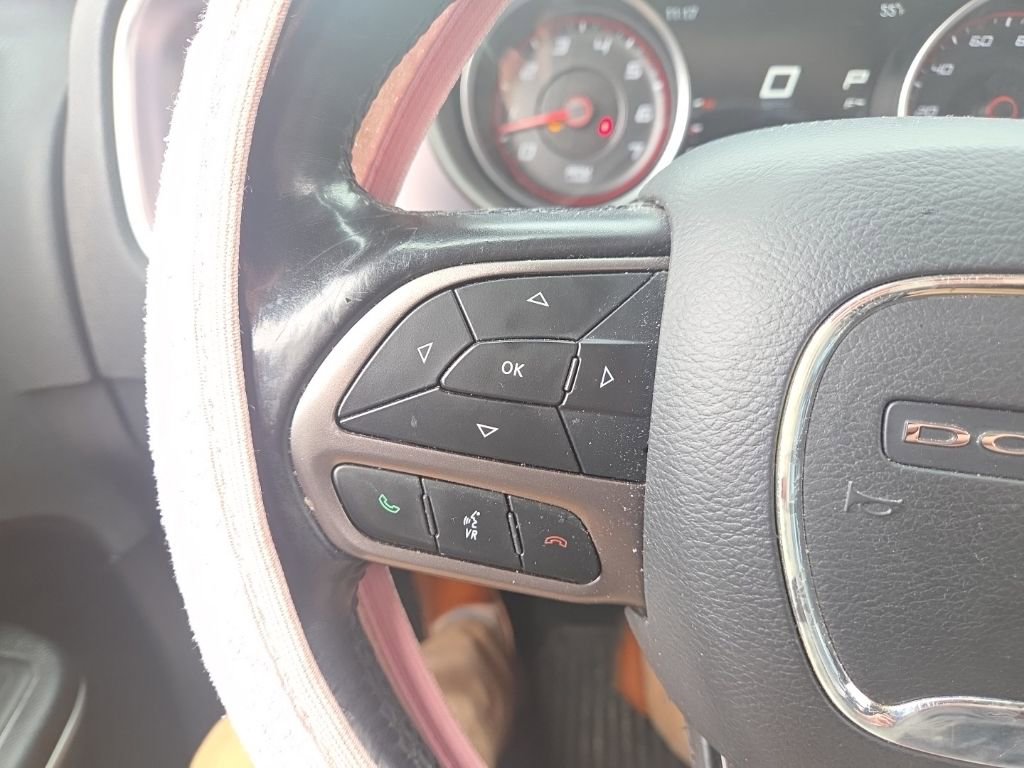 Used 2020 Dodge Charger SXT w/ Leather Interior Group image 11