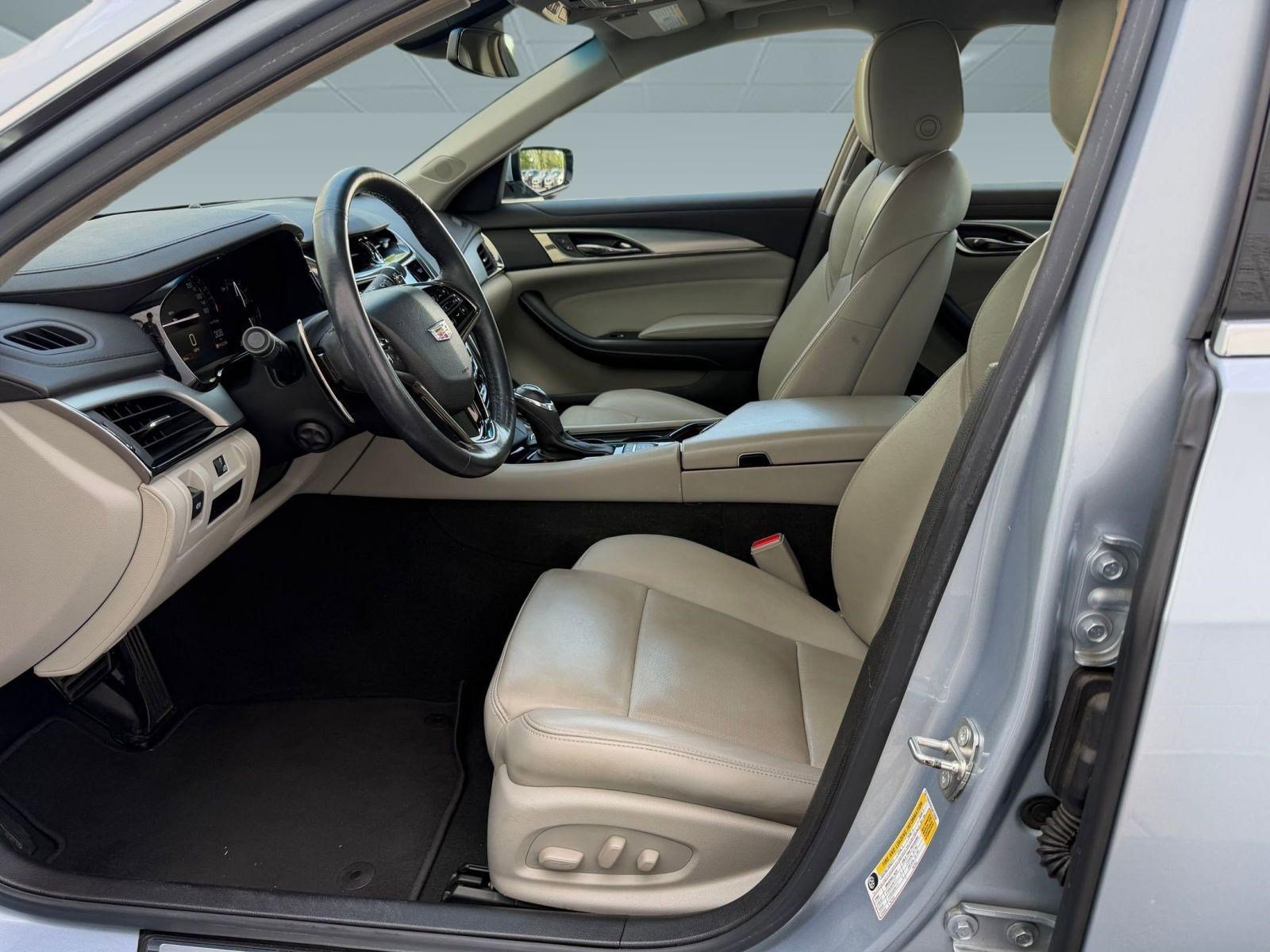 Used 2018 Cadillac CTS Luxury RWD image 5