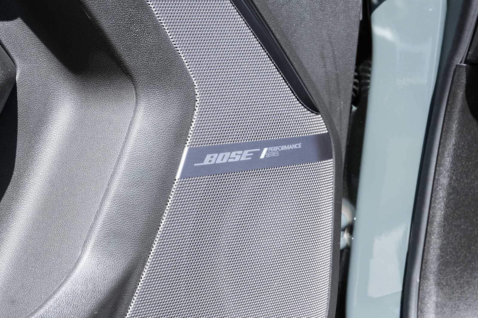 Used 2026 GMC Yukon AT4 Ultimate w/ LPO, Floor Liner Package AWD/4WD image 26