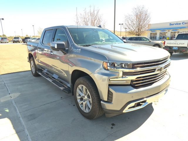 Used 2021 Chevrolet Silverado 1500 High Country w/ Technology Package image 11