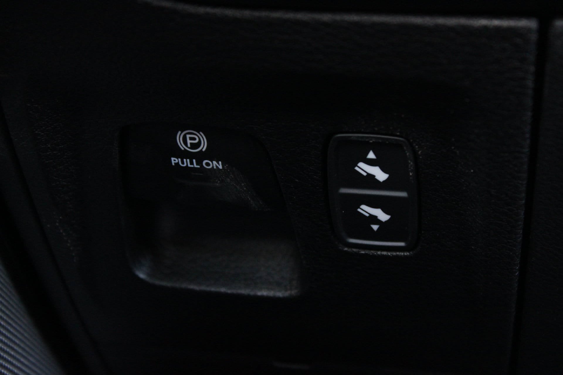 New 2026 RAM 1500 Laramie w/ Night Edition AWD/4WD image 34