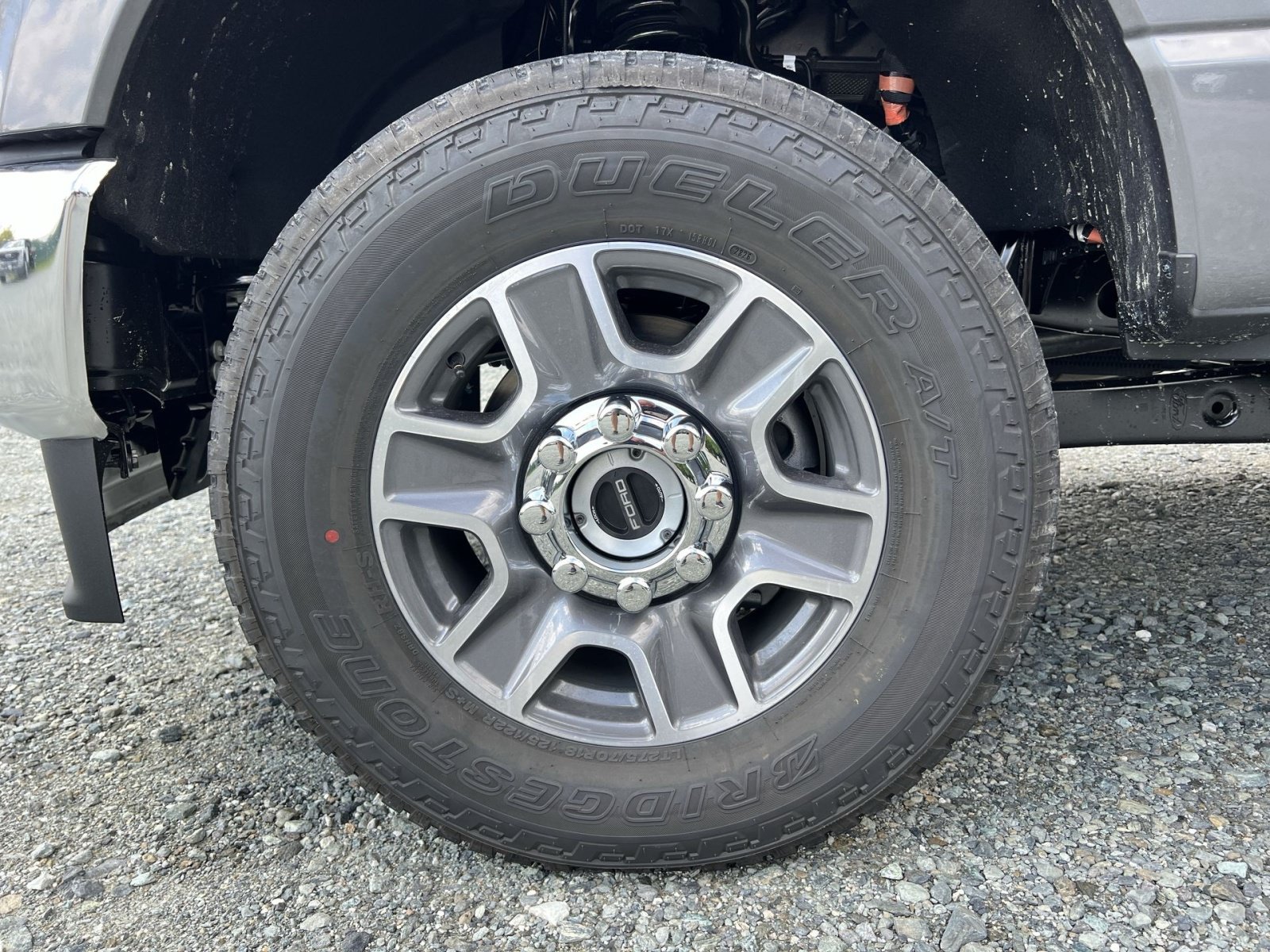 New 2026 Ford F250 Lariat w/ FX4 Off-Road Package AWD/4WD image 12