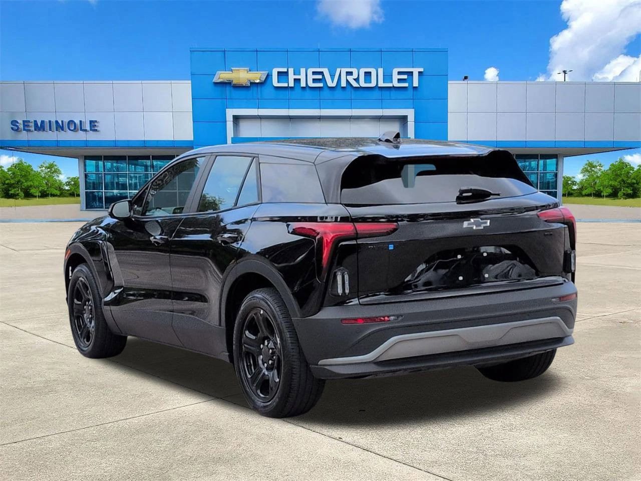 Used 2024 Chevrolet Blazer EV AWD Police image 3