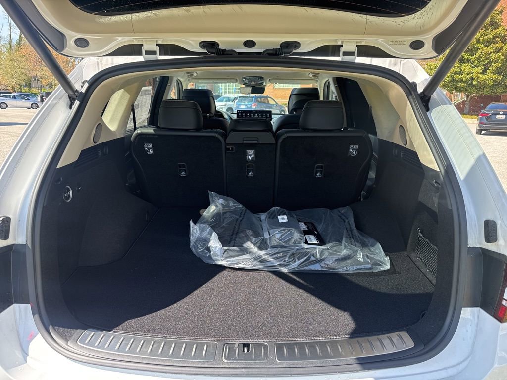 Used 2024 Genesis GV80 3.5T image 30