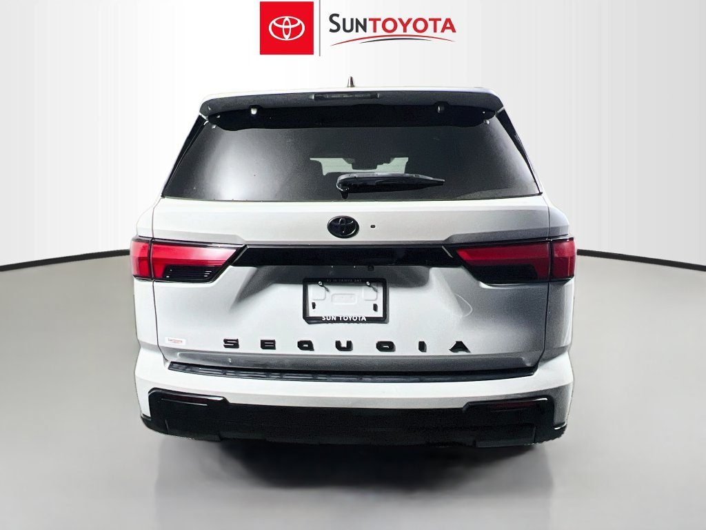 Used 2024 Toyota Sequoia Platinum AWD/4WD image 4