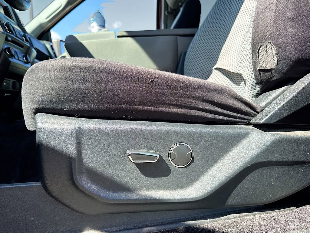 Used 2015 Ford F150 XLT w/ Equipment Group 301A Mid image 17