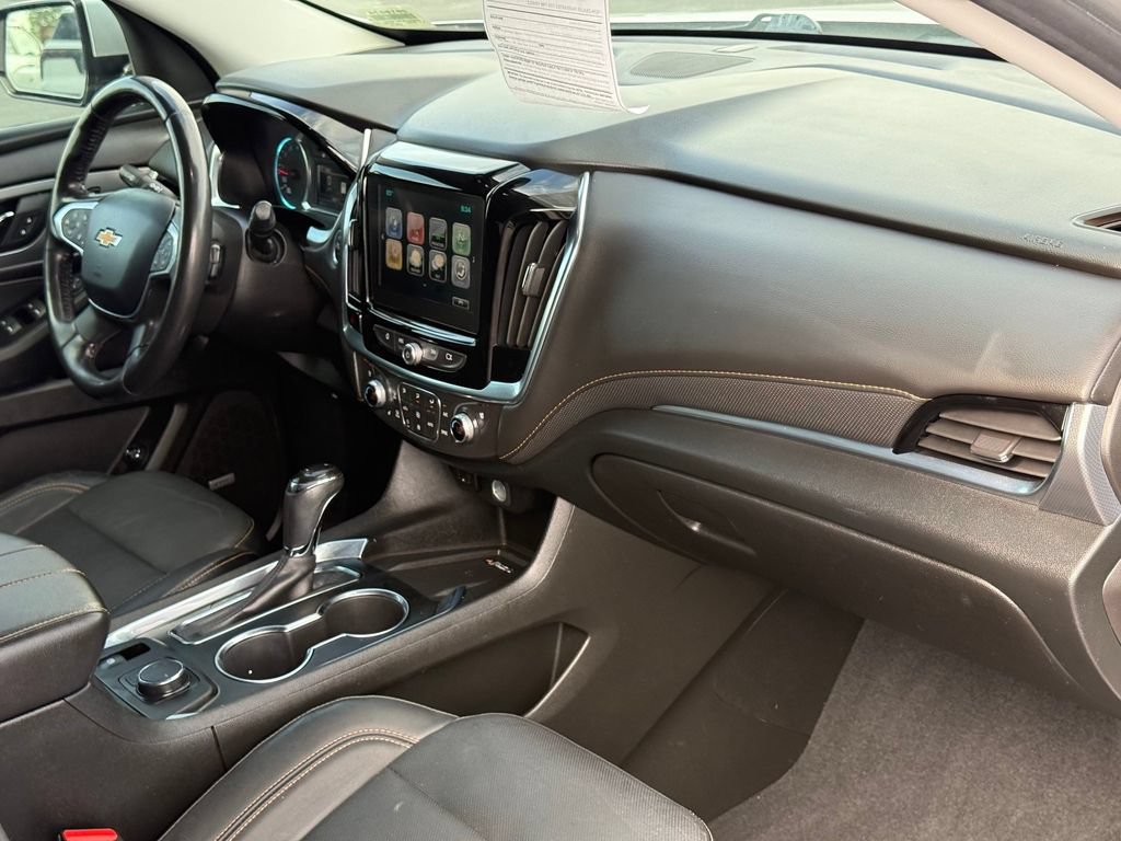 Used 2019 Chevrolet Traverse Premier w/ Driver Confidence II Package FWD image 28