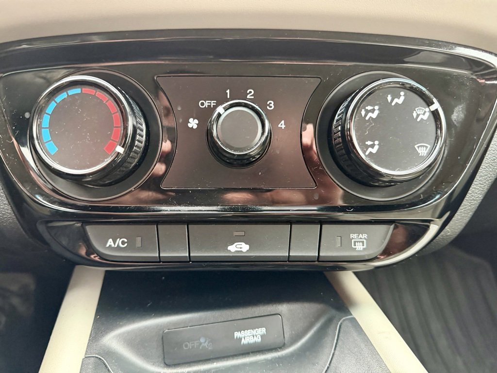 Used 2016 Honda HR-V LX image 29