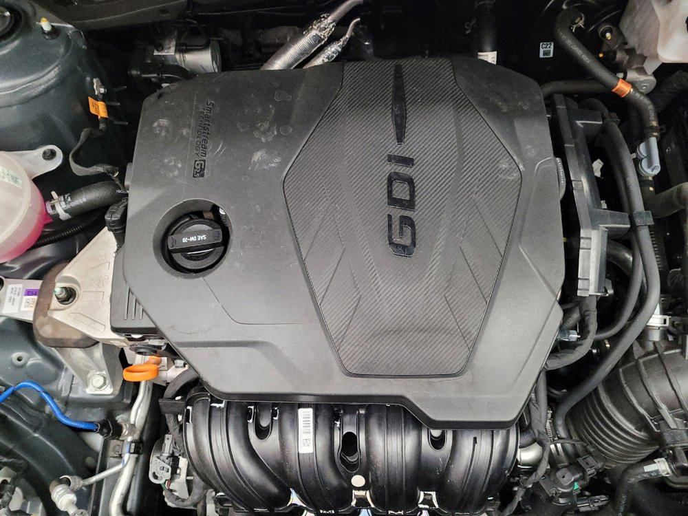 Used 2025 Kia Sportage LX FWD image 30