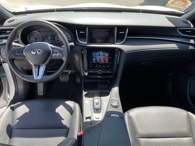 Used 2025 INFINITI QX55 Luxe w/ Cargo Package image 4