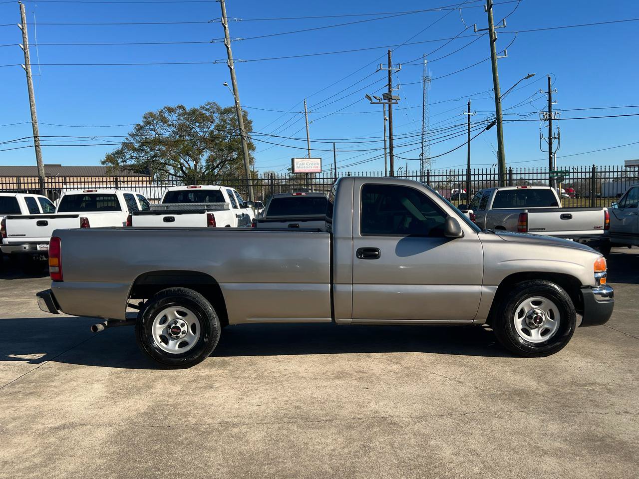 Used 2003 GMC Sierra 1500 W/T RWD image 8
