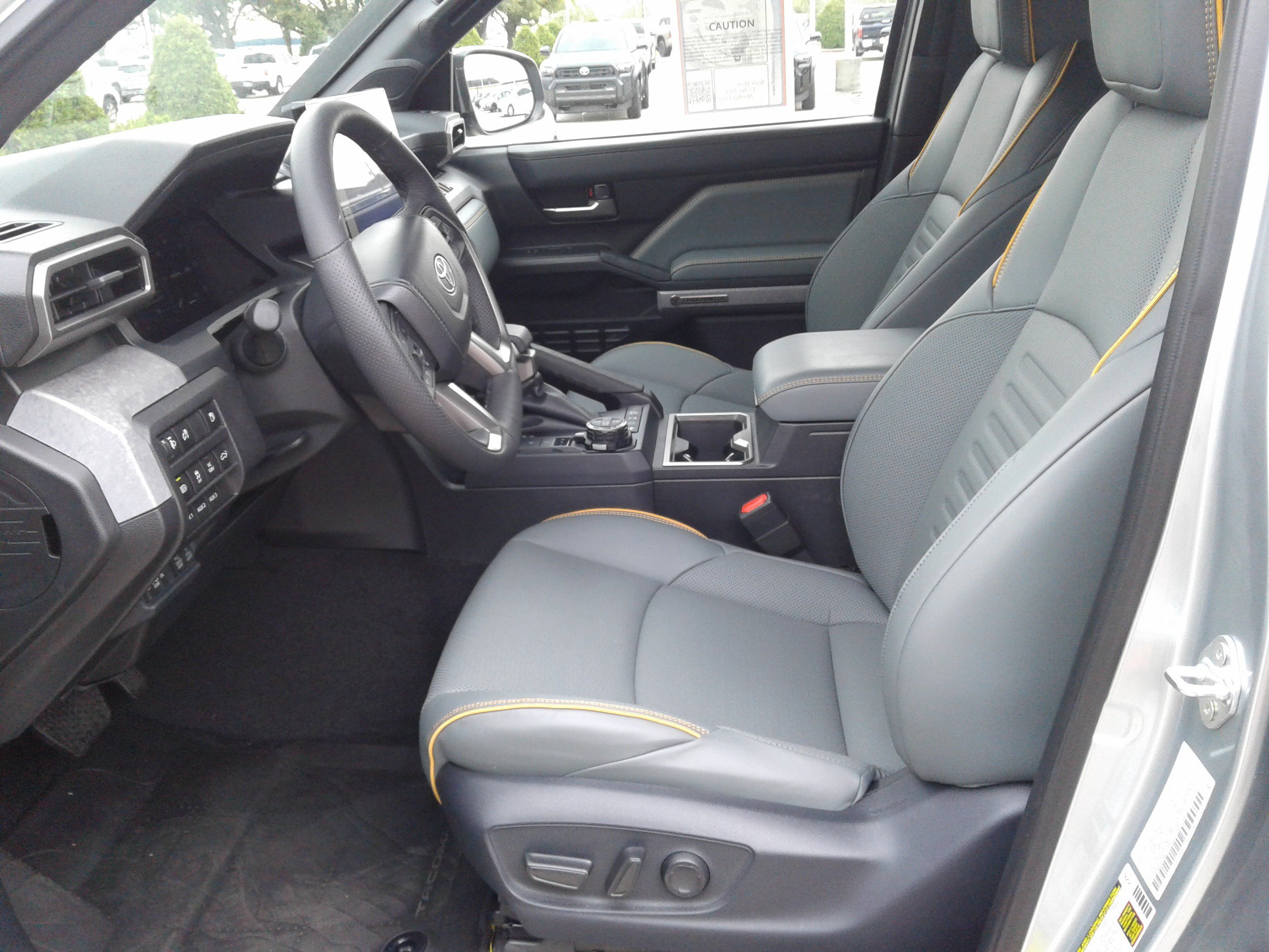 Used 2024 Toyota Tacoma 4x4 Double Cab Hybrid image 14