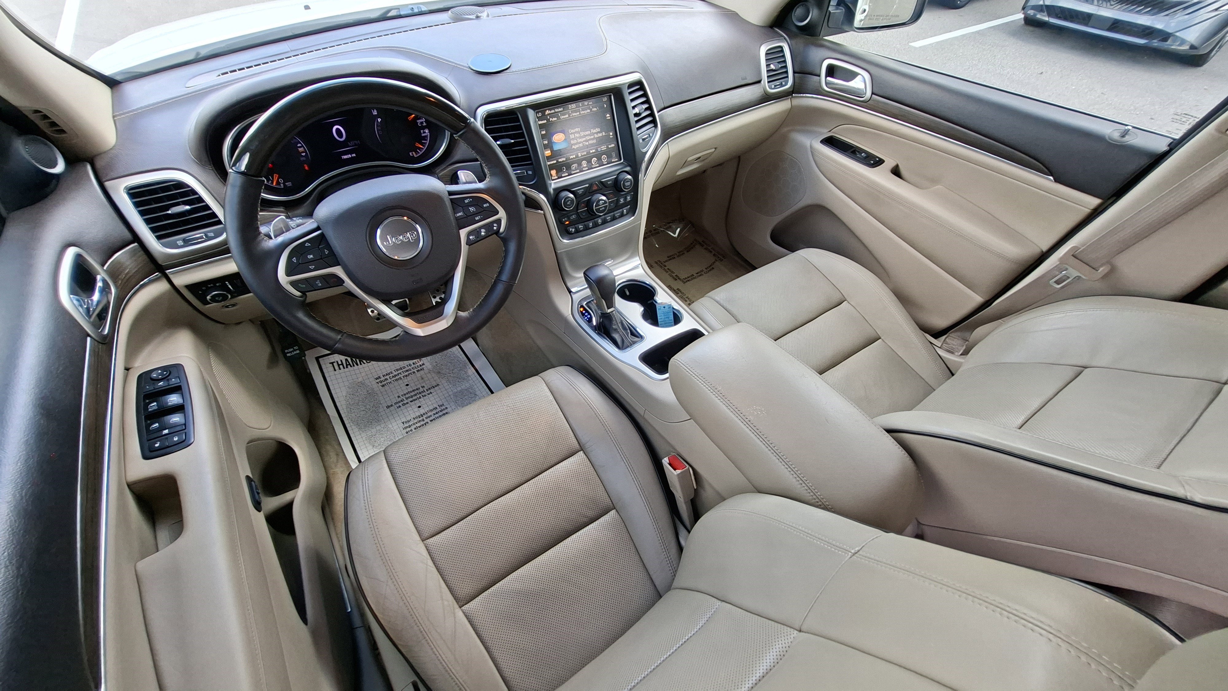 Used 2017 Jeep Grand Cherokee Overland w/ Jeep Active Safety Group image 19