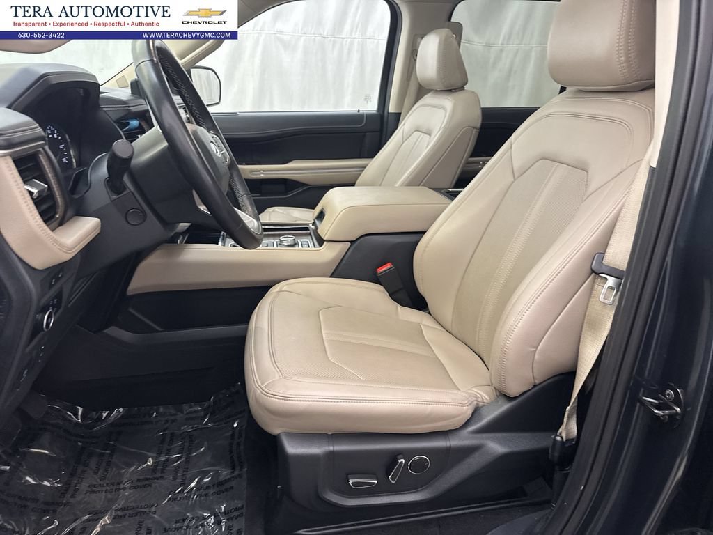 Used 2024 Ford Expedition Limited AWD/4WD image 8