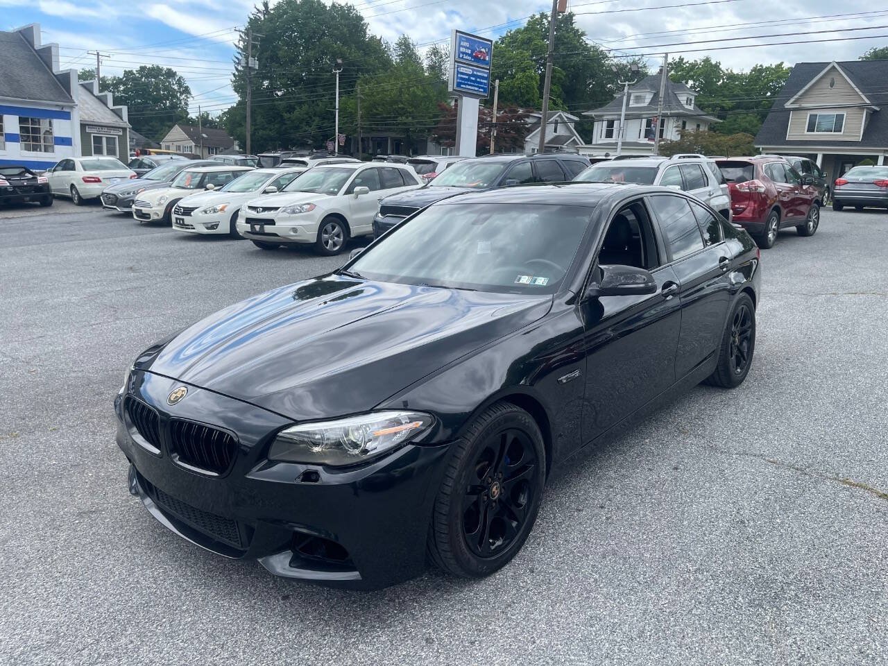 Used 2014 BMW 535i xDrive Sedan AWD/4WD image 2