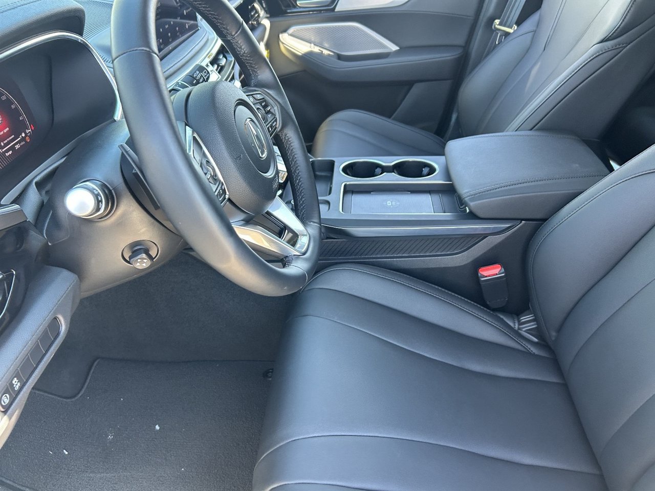 Certified 2026 Acura MDX FWD image 31