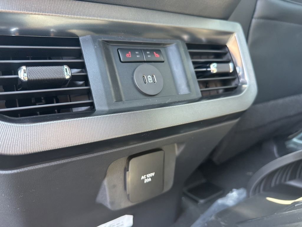 New 2026 Ford F350 Platinum image 43