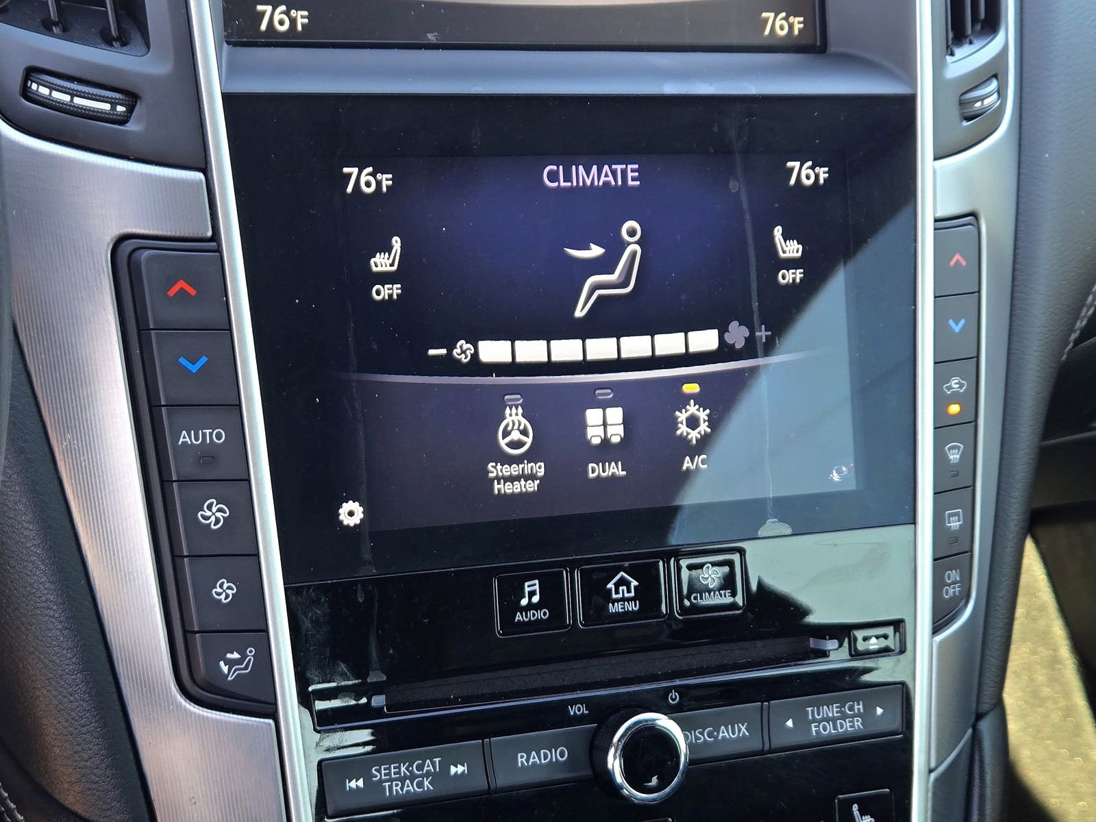 Used 2019 INFINITI Q60 3.0t Luxe w/ Essential Package image 19