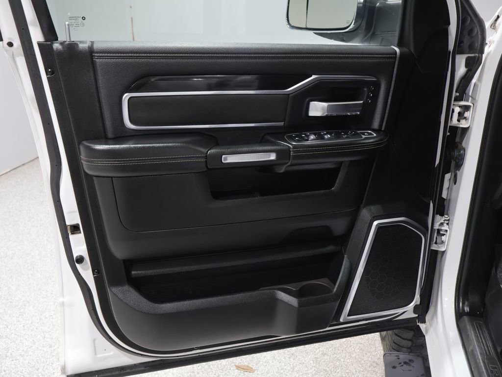 Used 2019 RAM 2500 Laramie image 14