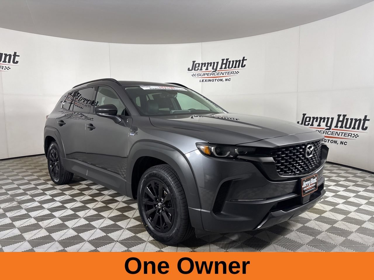 Used 2025 MAZDA CX-50 AWD 2.5 Hybrid w/ Premium Pkg image 4