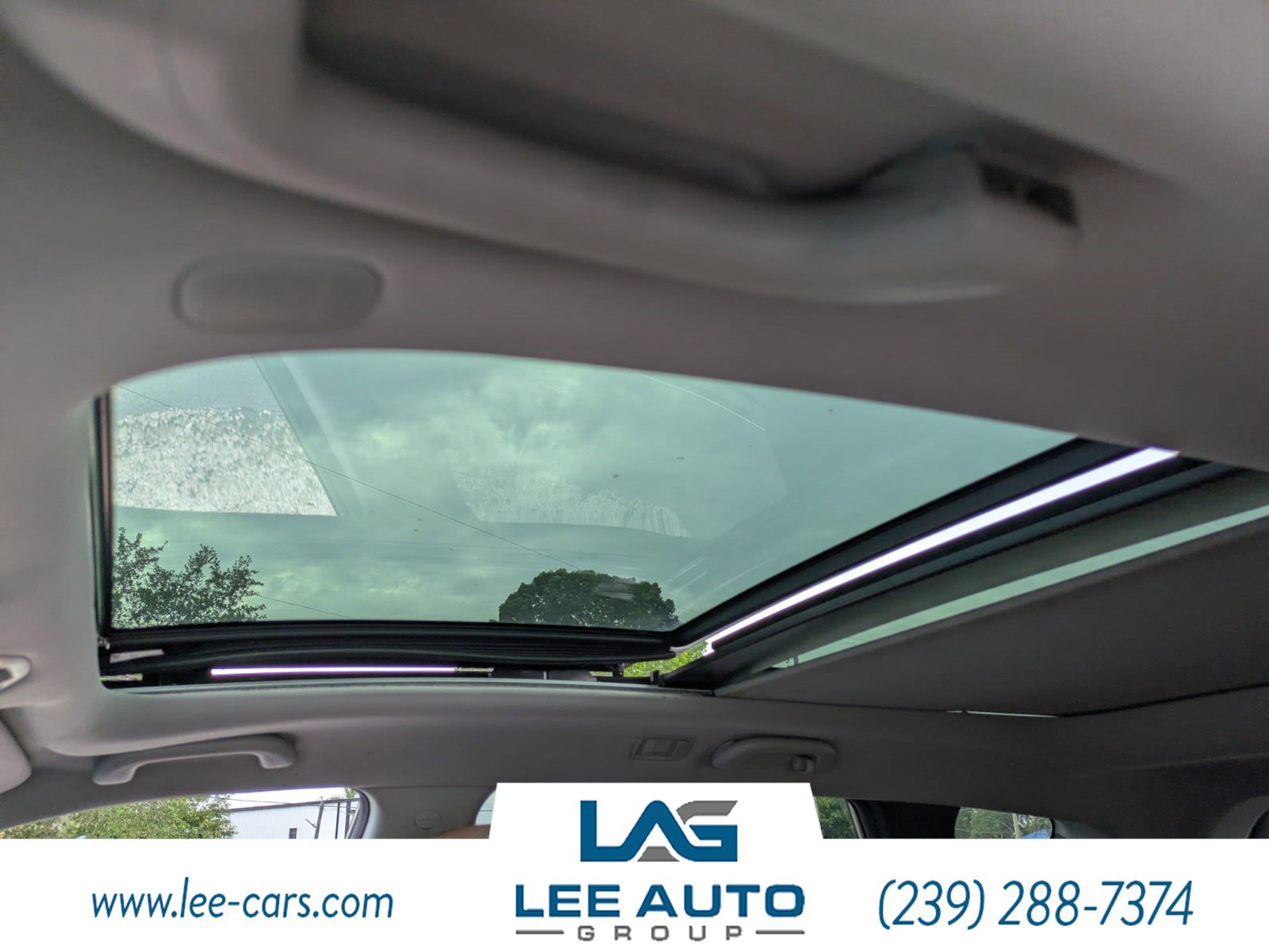 Used 2013 Hyundai Santa Fe Sport 2.0T w/ Technology Pkg FWD image 17