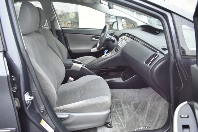 Used 2012 Toyota Prius Two w/ Preferred Accessory Pkg image 37