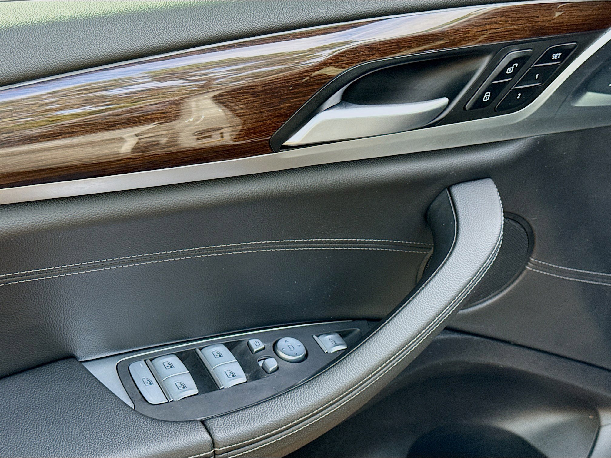 Used 2021 BMW X3 sDrive30i w/ Executive Package image 22