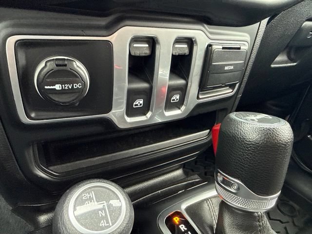 Used 2018 Jeep Wrangler Sport AWD/4WD image 20
