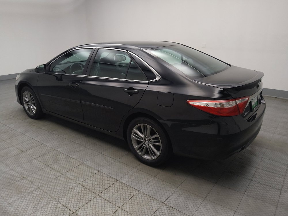 Used 2016 Toyota Camry SE w/ Protection Package (Q2) FWD image 3
