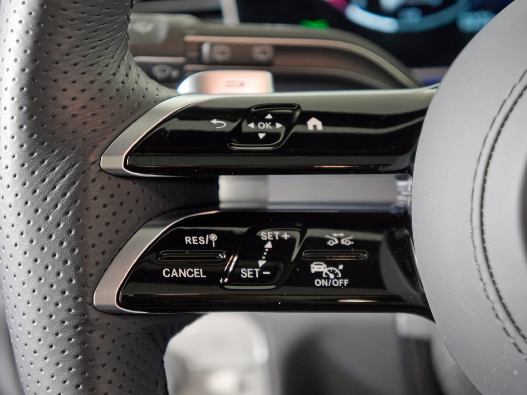 Certified 2025 Mercedes-Benz GLS 580 4MATIC image 21